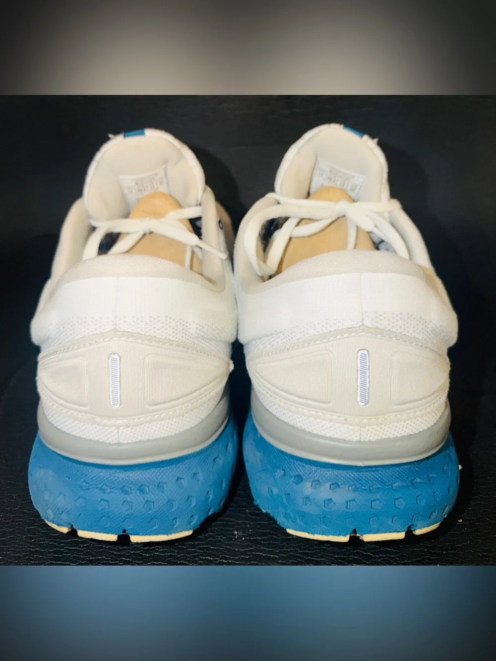 Brooks White and Blue Glycerin Running Sneakers